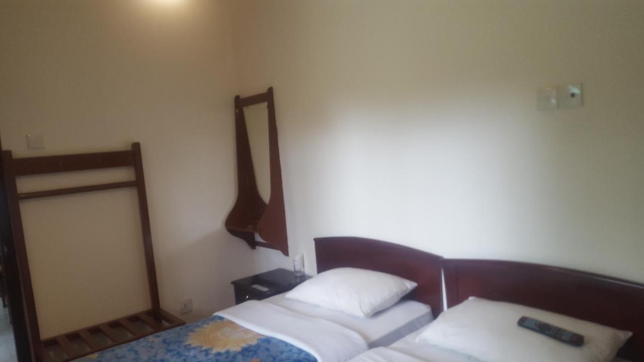 New Tour Inn Nuwara Eliya Extérieur photo