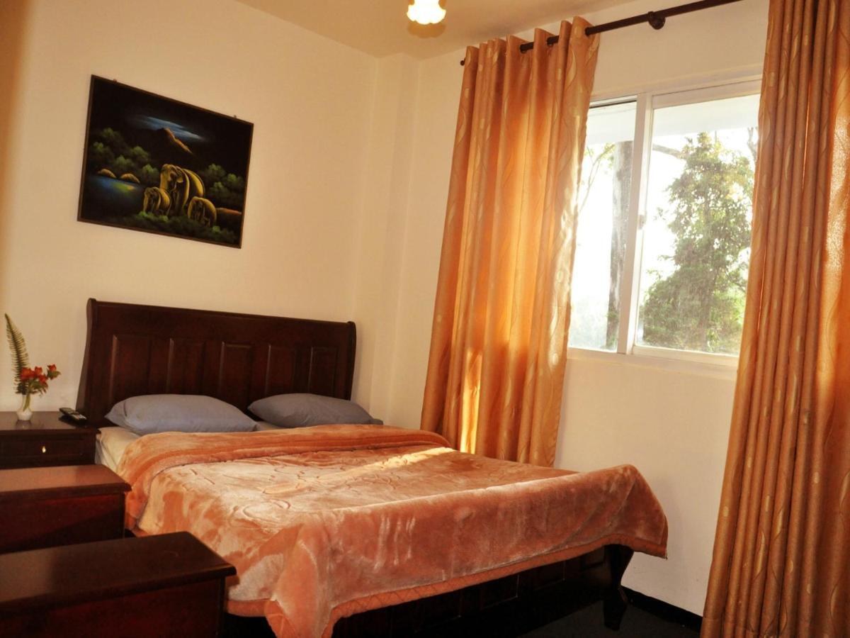 New Tour Inn Nuwara Eliya Chambre photo